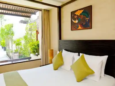 Iyara Beach & Plaza - 32