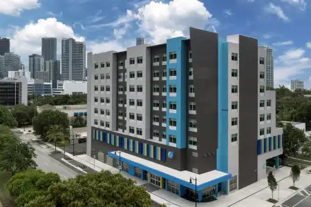 Tru by Hilton Miami West Brickell - 21