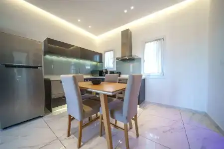 Elysian Suites - 98