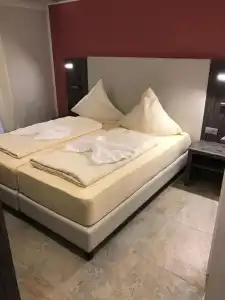 Sophia - 35