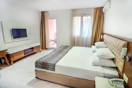 Adrovic Sveti Stefan - 2
