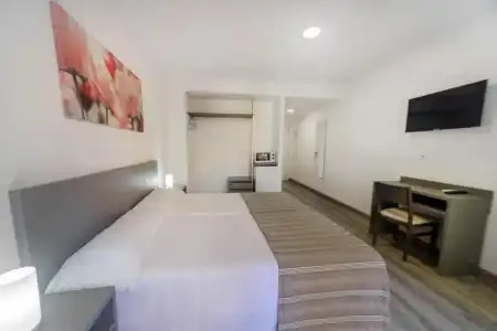 Hostal Anna - 26