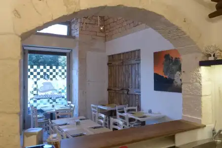 Trulli Holiday Albergo Diffuso - 33