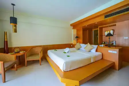 Seaview Patong - 41