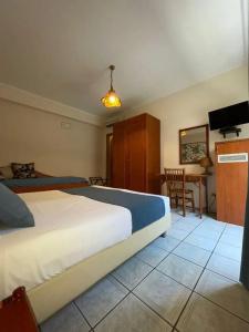 Casa Famiani Bed & Breakfast - 25