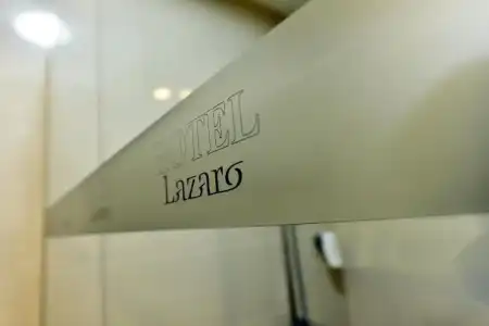 Lazaro - 119