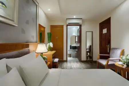 Silverland Sil - 105