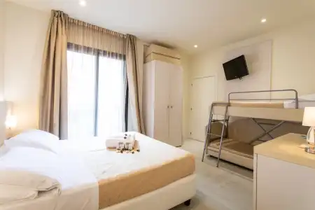 Ferretti Beach - 2