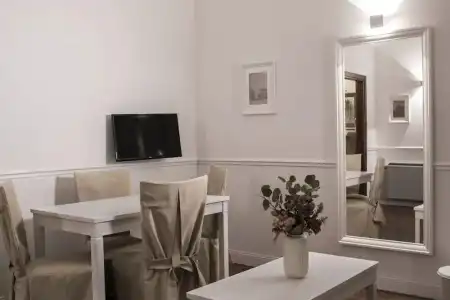 Palazzo Sant'Elena - 22