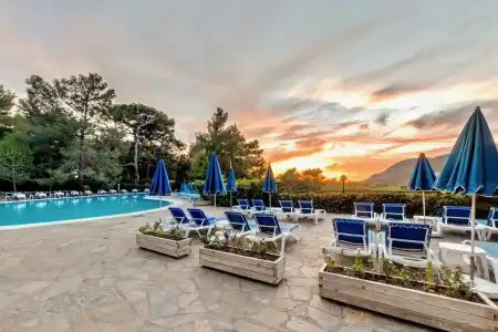 Montana Pine Resort - All Inclusive - 15