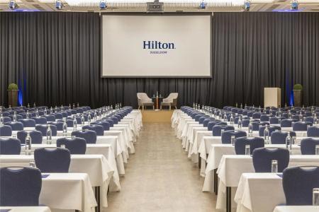 Hilton Dusseldorf - 39