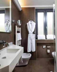 The Glam Boutique & Apt - 72