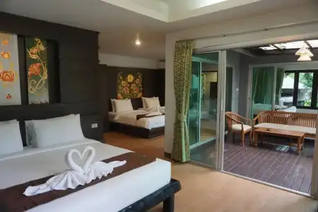 Rock And Treehouse Resort - 36
