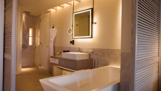 Saadiyat Rotana Resort and Villas - 19