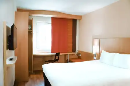 ibis Gyor - 3