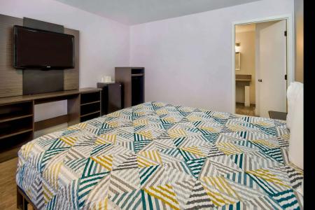 Motel 6 Inglewood, CA - 5