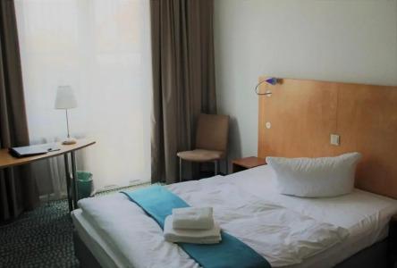 Check Inn Merseburg - 31