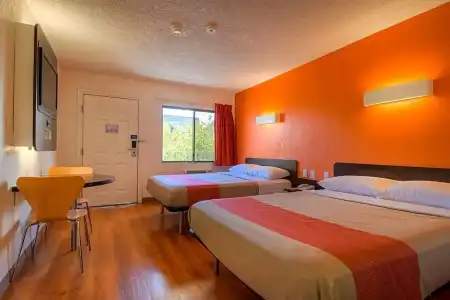 Motel 6 Las Vegas, NV – I-15 Stadium - 36