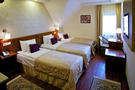 Gold Budapest - 73