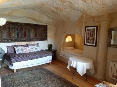 Elkep Evi Cave - 80