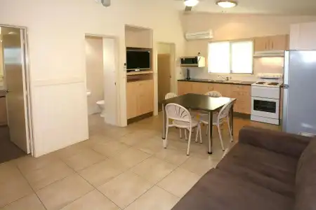 Brisbane Holiday Village - 19