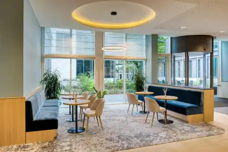 Radisson Brussels Centre Midi - 2