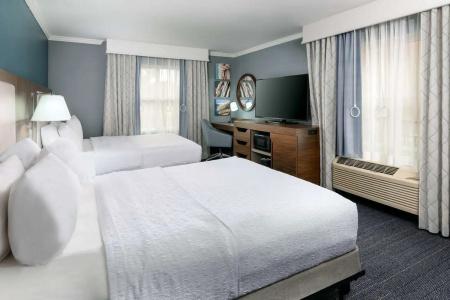 Hampton Inn Savannah-Historic District - 32