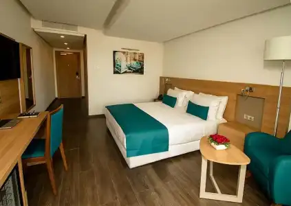 Fredj and Spa - 74