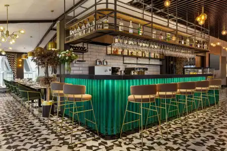Ramada & Suites by Wyndham Istanbul Sisli - 5