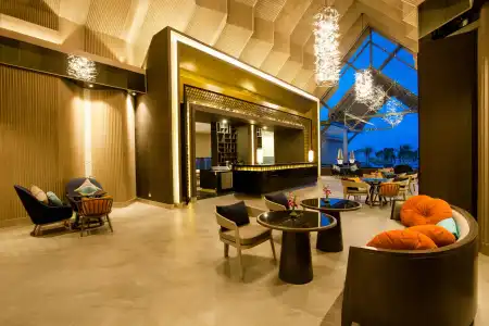 Le Meridien Khao Lak Resort & Spa - 1