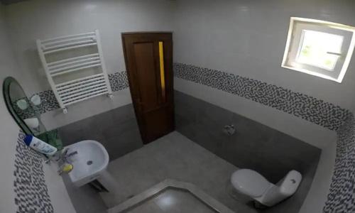 Azhdahak Guesthouse - 10