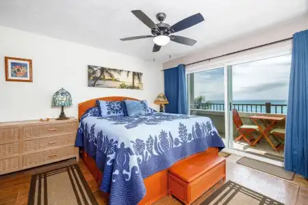 Banyan Tree 404D - 3