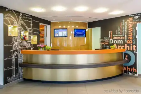 ibis Styles - 1