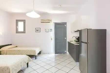 Philoxenia Apartments - 18