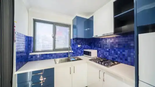 Batavia Apartments - 38