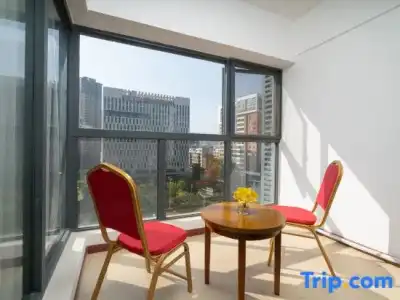 Highest Joints & Resort (Kunming Derun Center) - 67