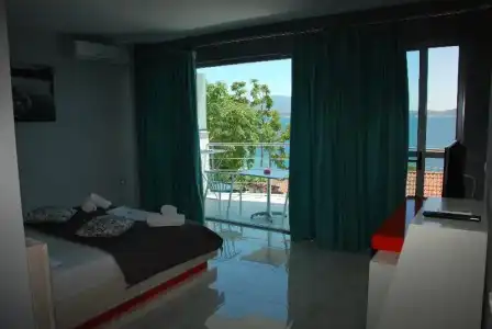 Oceanic Overview Suites - 34