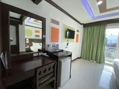 77 Patong & Spa - 181