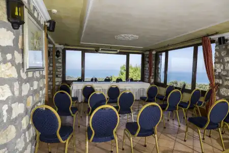 Internazionale - 12