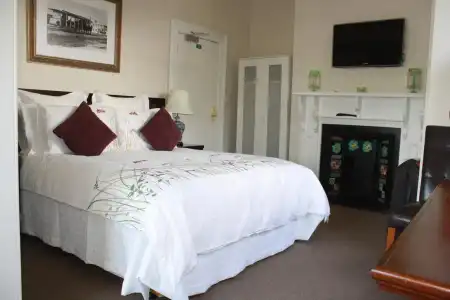 Ponsonby Manor - 88