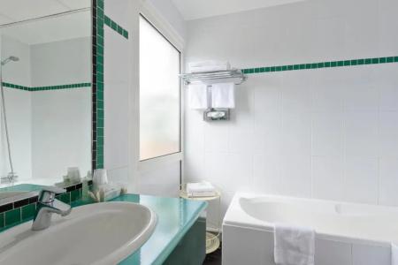 Best Western Astoria - 44