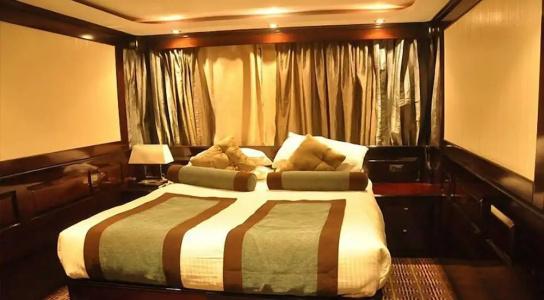 River Boat Botel - 3