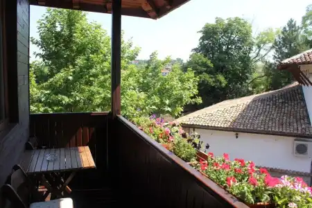 Izvora 2 - 28