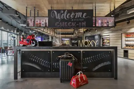 Moxy Munich Ostbahnhof - 10