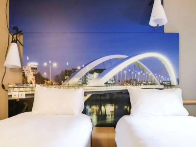 Ibis Lyon Gerland Rue Mérieux - 29