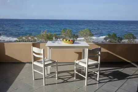 Irene Beach Apartments - 13