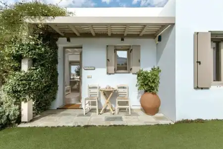 White Tinos Luxury Suites - 111