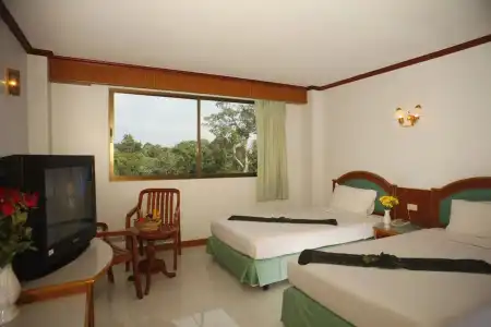 Boonsiam - 5