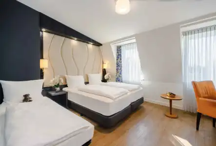 PLAZA INN Koln - 65