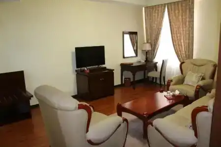 Zargaron Plaza - 121